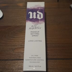 Urban Decay All Nighter Makeup Setting